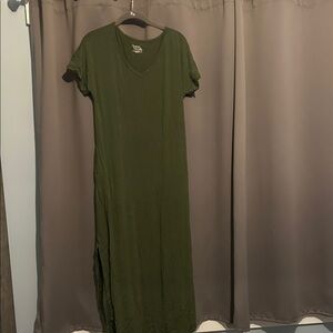Universal Thread Forest Green Maxi Dress